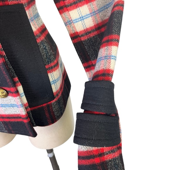 SMYTHE $800 Wool Blend Plaid Pea Coat in Red/Black Size 2 Gold Button Front - Picture 3 of 8